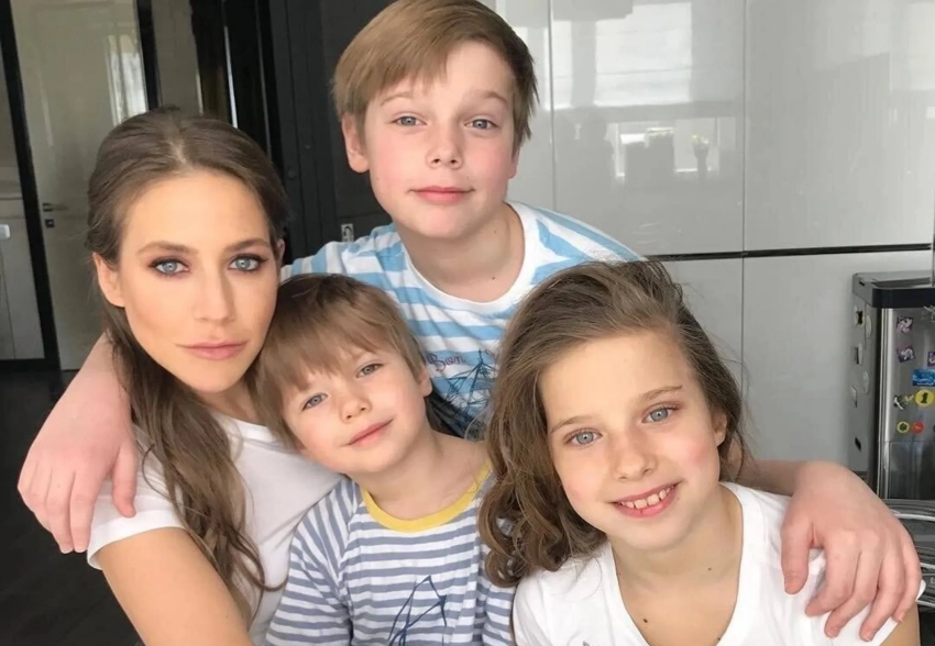 Юлия Барановская опубликовала архивное видео с Андреем Аршавиным в честь 17-летия их дочери