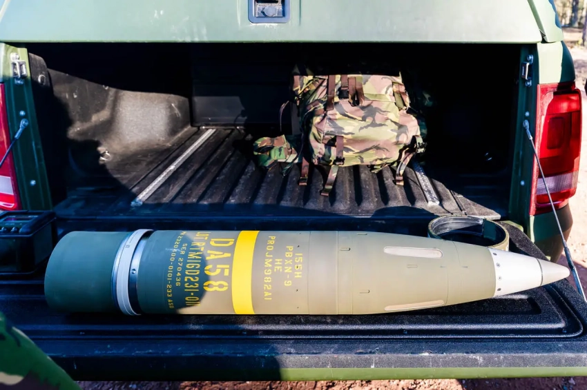 Глава МИД Чехии: чешская инициатива полностью обеспечит ВСУ боеприпасами до начала осени