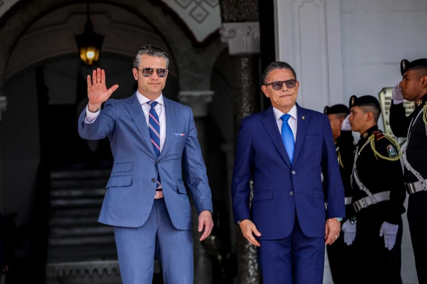 Глава Пентагона Пит Хегсет: США вернут Панамский канал, выведя из-под влияния Китая