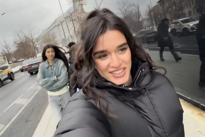 Ксения Бородина показала детям метро: «Когда мать устроила кринжатину»