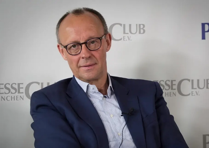 Вероятный будущий канцлер ФРГ призвал ВСУ наносить удары по Крымскому мосту