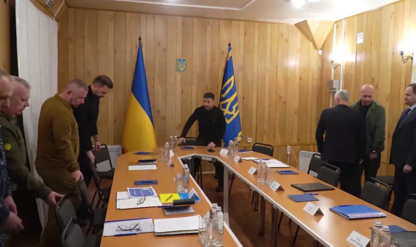 Воевать дальше: киевский режим продлением сроков военного положения чётко обозначил свои намерения