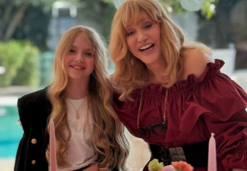 В сети появились фото с дня рождения Аллы Пугачёвой