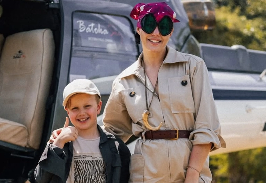 "Вкусила все прелести материнства": как Ксения Собчак отдыхает с сыном в Африке и на Мальдивах