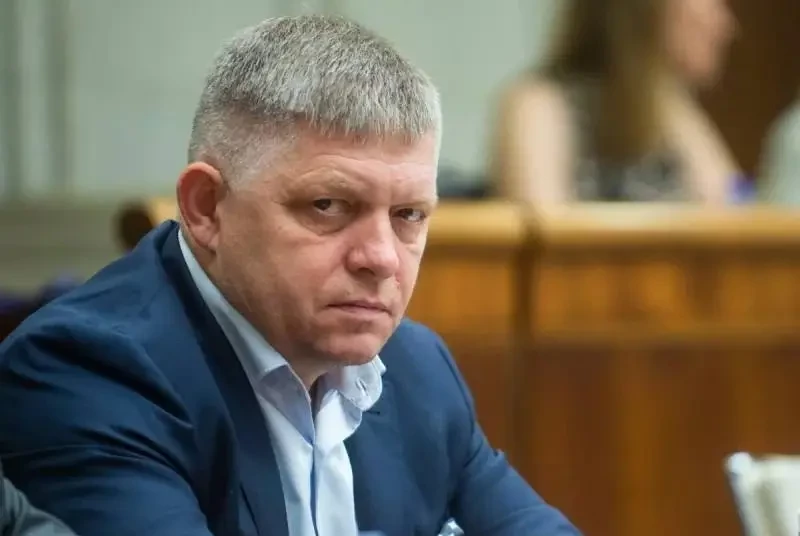 «Неслыханно и смешно»: Фицо прокомментировал угрозы Зеленского гостям торжеств в честь 80-летия Великой Победы в Москве