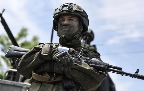 ВСУ вновь пытаются захватить Тёткино, ожесточённые бои идут в приграничье Курской области: свежие данные на 10.05.2025