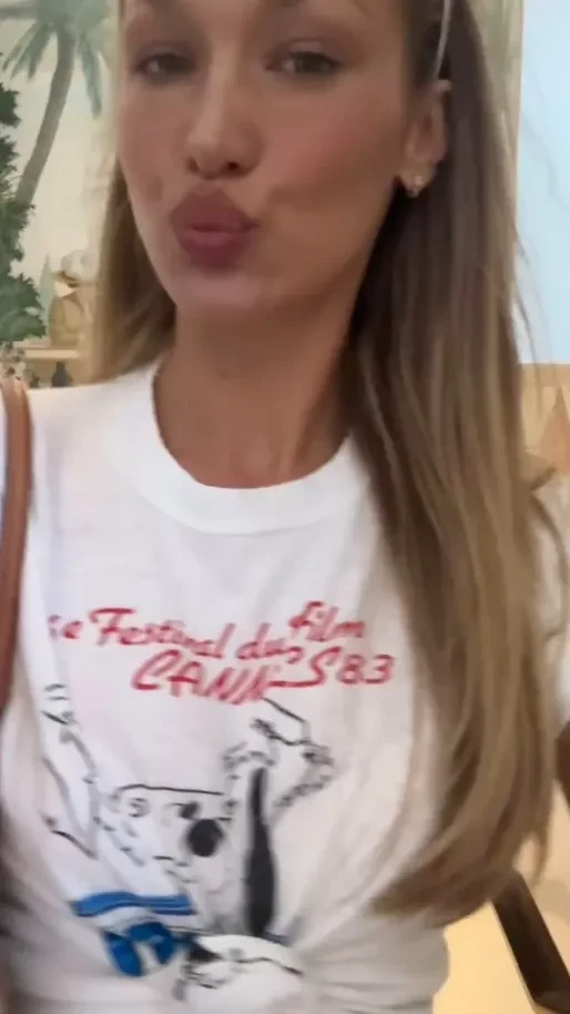 Белла Хадид перекрасилась в блондинку