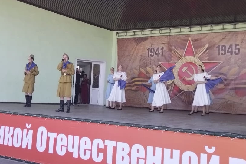 В Алтайском крае прошла акция «Синий платочек Победы»