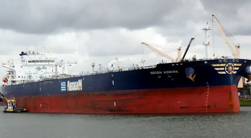 «Для проверки документов»: Россия впервые задержала вышедший из эстонского порта танкер