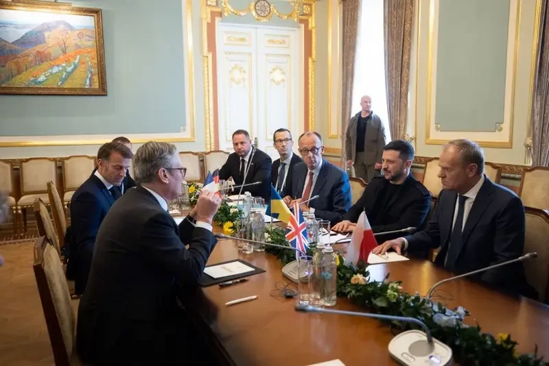 «С ними мира на Украине не будет»: Нардеп ВРУ призвал лишить власти Зеленского и его окружение