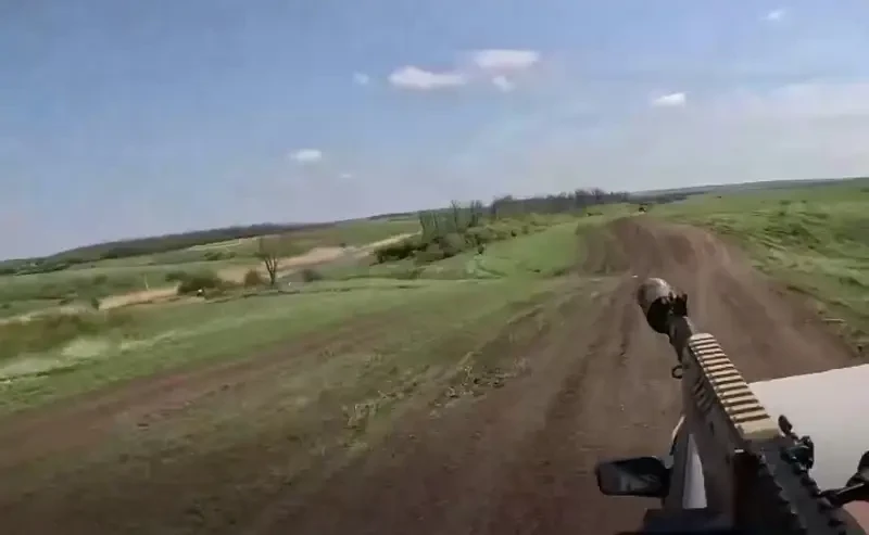 Сумы близко: в связи с новым продвижением ВС РФ в Сумской области противник опасается перерезания дороги на Путивль и Глухов