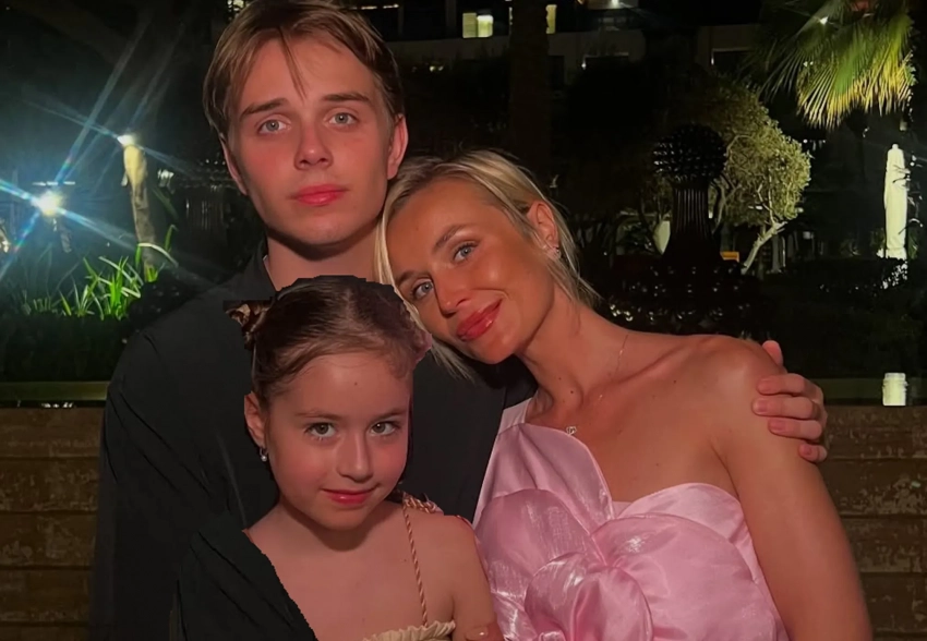 Полина Гагарина показала редкое фото с детьми с отдыха в Дубае