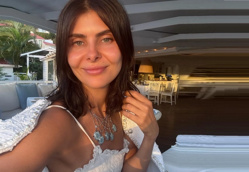 41-летнюю Надежду Оболенцеву заподозрили в беременности