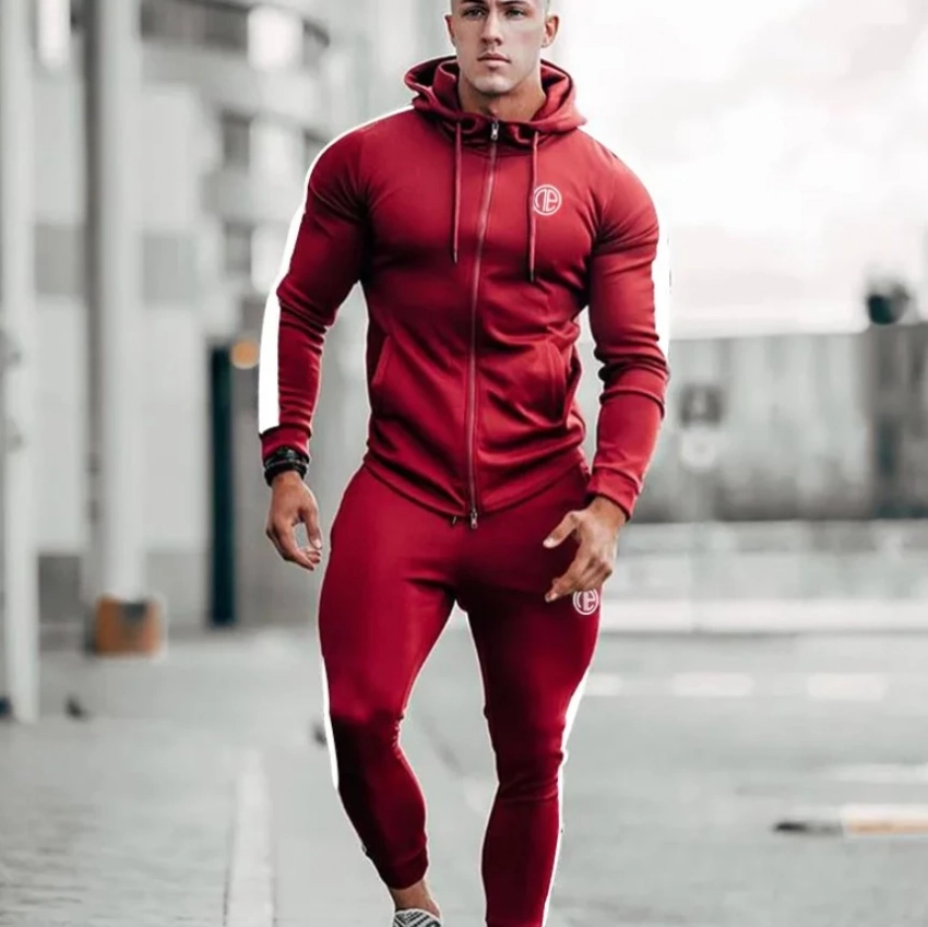 Лучшие спортивные костюмы для мужчин: рейтинг моделей для города и тренировок