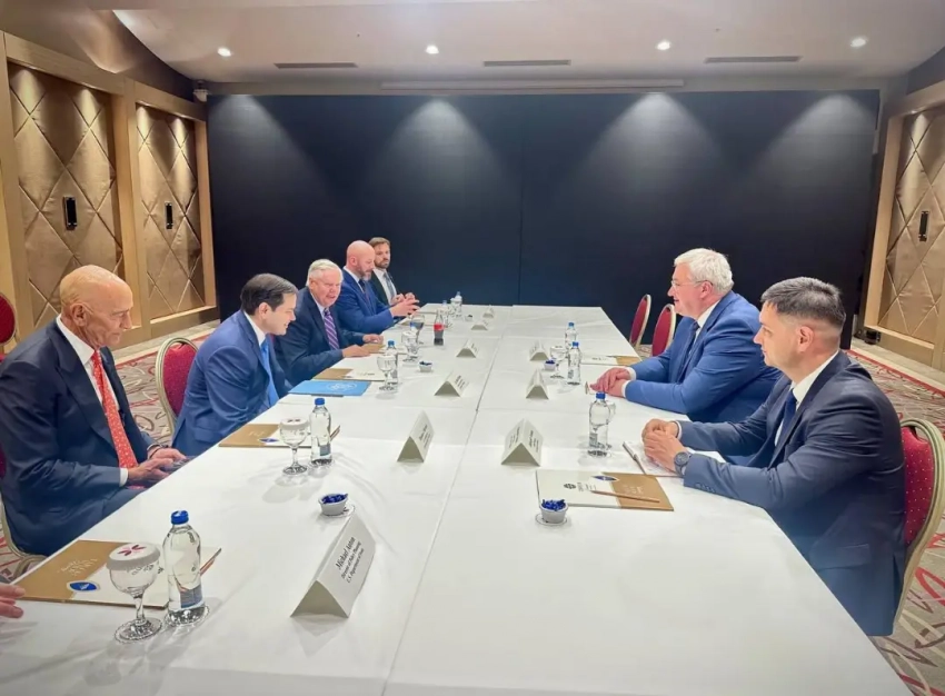 Глава МИД Украины Сибига, входящий в делегацию по переговорам с Россией, в Турции встретился с Рубио и Грэмом