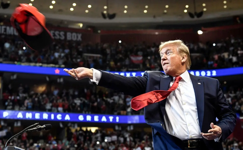 Слабеющий Трамп: насколько это выгодно России?