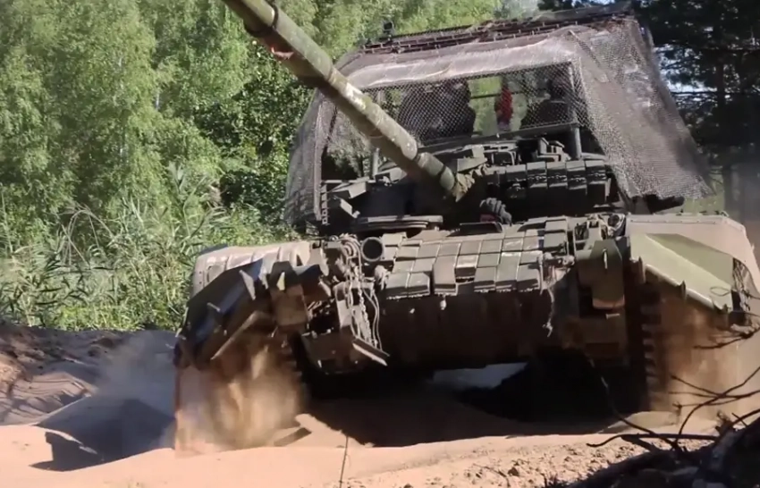 Поступают сведения о вхождении подразделений ВС РФ в Синельниковский район Днепропетровской области