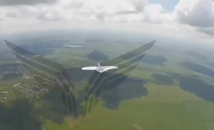 Появились кадры поражения FPV-дронами ВС РФ разведывательных БПЛА противника «Лелека-100», «Фурия» и «Мара»