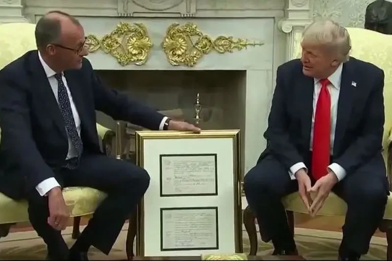 «Лучше дать им немного подраться»: Трамп решил пока не останавливать Россию и Украину от ударов