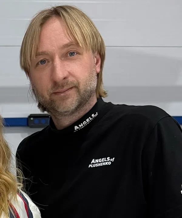 "Лисьи глазки намарафетил". Евгений Плющенко сделал пластическую операцию у Тимура Хайдарова