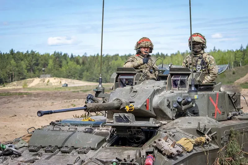 «После вывода из эксплуатации»: Британия не исключает передачу Украине «избыточных» боевых машин пехоты FV510 Warrior