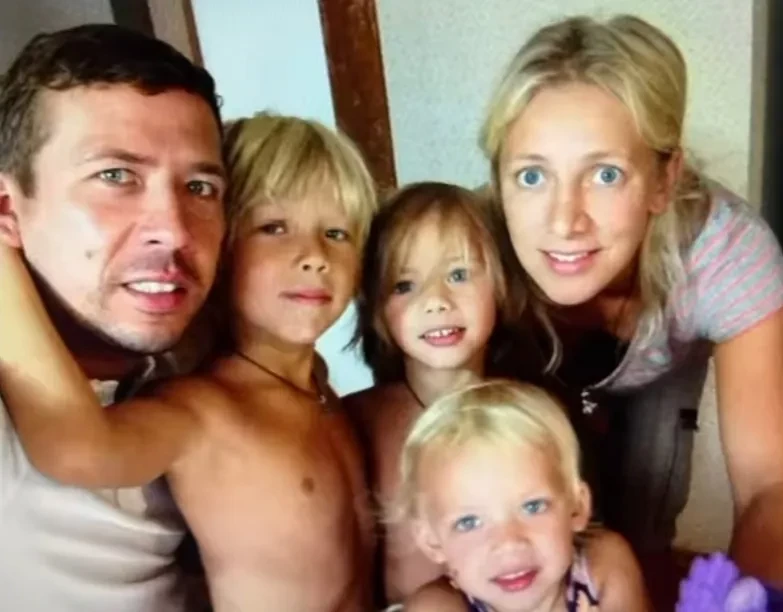 Андрей Мерзликин разводится с женой и матерью его четверых детей после 20 лет брака