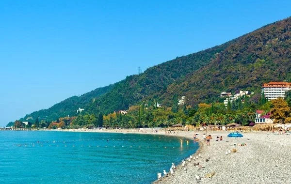 Россиянам рассказали, что их ждёт в Абхазии на "всё включено" и какова цена вопроса