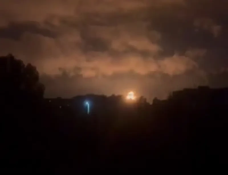 Нетривиальный случай: массированный удар по объектам от Конотопа до Киева и Львова наносился в момент, когда Зеленский не совершал зарубежный «дай-визит»