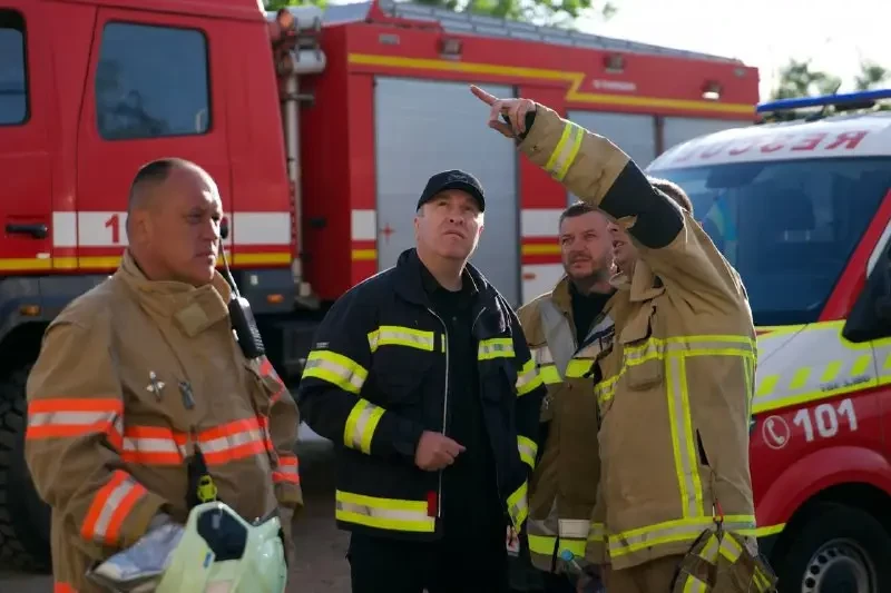 ВС России атаковали ракетами и беспилотниками военный объект в Черкасской области