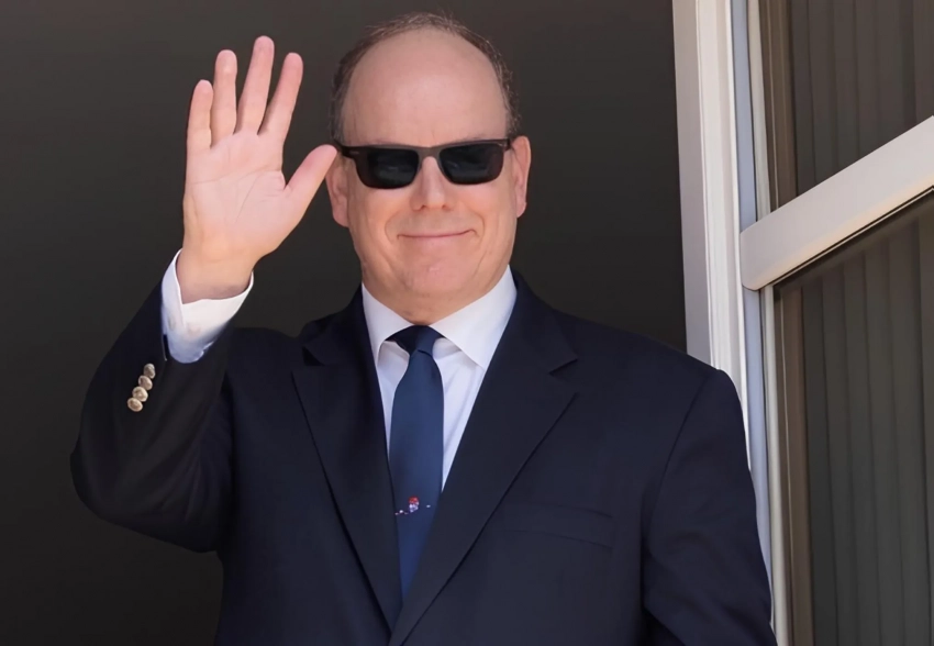 Князя Монако Альбера обвинили в том, что он "тратил миллионы из казны" на любовниц и внебрачных детей