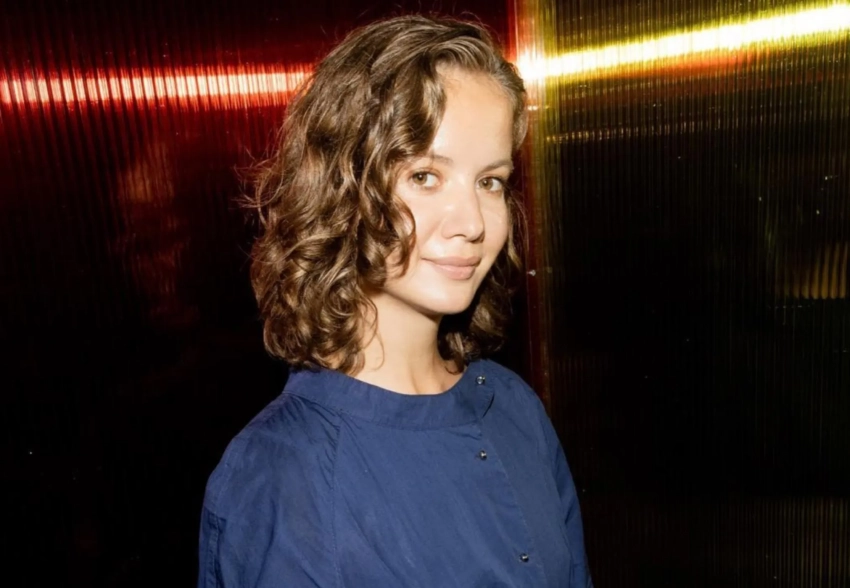 "Ещё один человек в Москве, который всё изобрёл". В светских телеграм-каналах обсуждают бывшую пиарщицу Gucci, которая обвинила российский бренд в плагиате