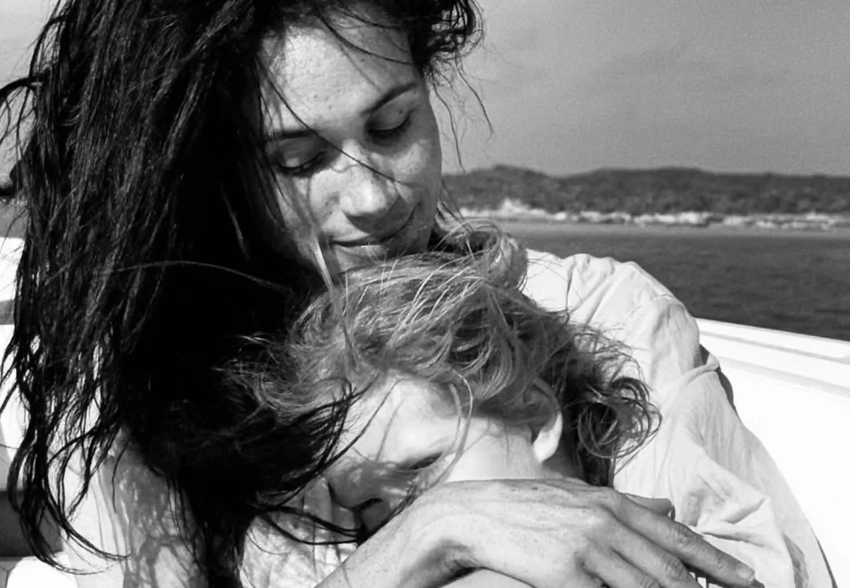 Меган Маркл показала новые фото дочери от принца Гарри в её день рождения