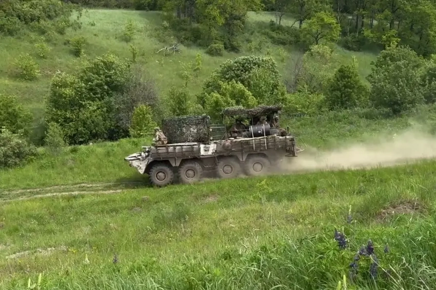 Сладков: противник обсуждает, возможна ли жизнь в «санитарной зоне» рядом с русским приграничьем