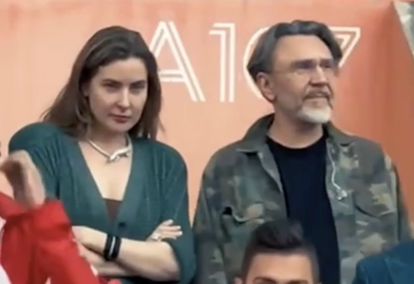 Сергей Шнуров вернулся к бывшей жене Ольге Абрамовой