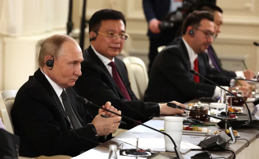 Президент РФ: Я готов встречаться со всеми, в том числе с Зеленским