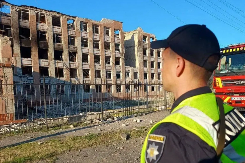 ВС России атаковали ракетами и беспилотниками военный объект в Черкасской области