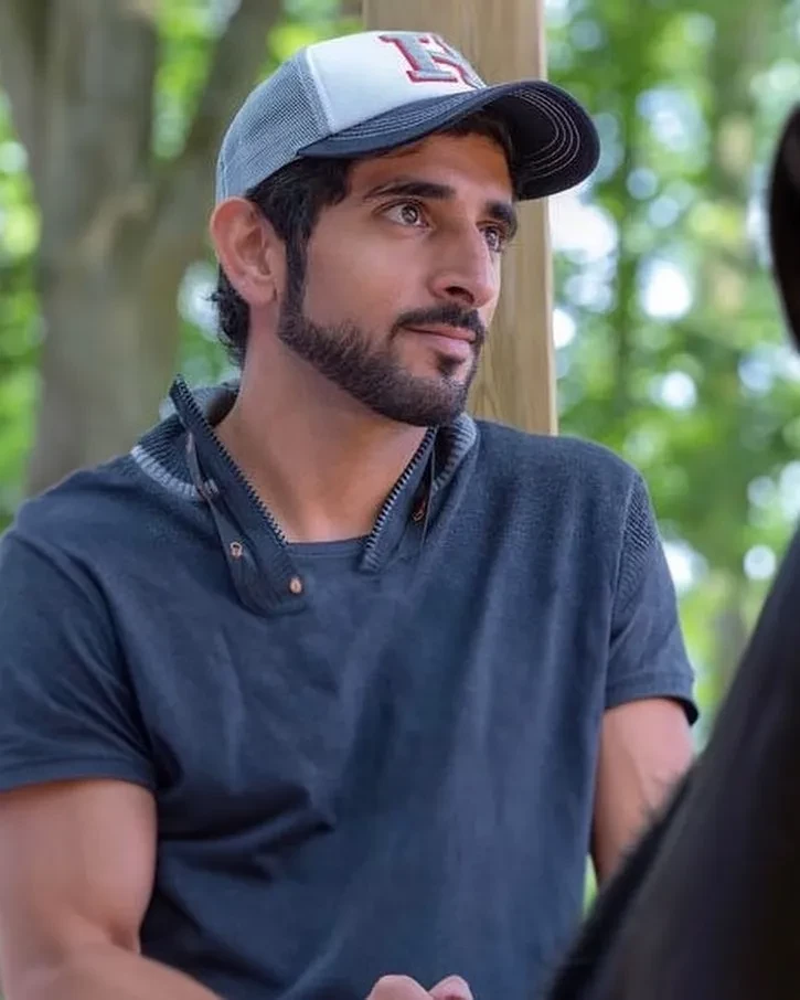 Наследный принц Дубая оплатил за посетителей Dubai Mall чек на 8 тысяч долларов