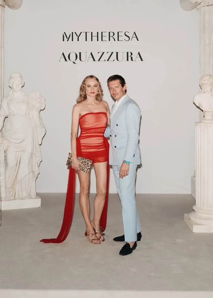 Диана Крюгер в "голом" платье и Стелла Максвелл посетили вечеринку в Риме