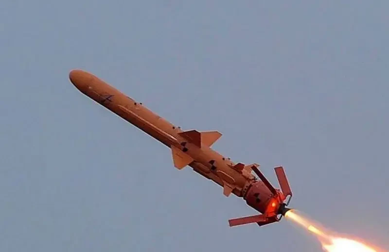 Луценко: У Украины нет своих ракет, заявления Зеленского о якобы массовом производстве не имеют ничего общего с реальностью