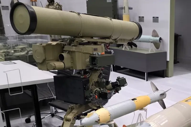 «Расширит боевые возможности»: «Высокоточные комплексы» разработали кассету для ПТРК «Корнет», вмещающую четыре ракеты «Булат»