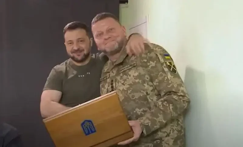 «Нужны не люди, а мозги»: Экс-главком ВСУ Залужный заявил, что Украина отстаёт от России в освоении военных технологий