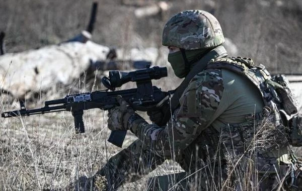 Юрий Подоляка в последней сводке от 28.07.2025 сообщил о том, что ВС РФ ведут бои внутри Покровска