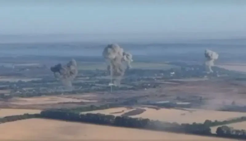 ВС РФ наступают на Константиновку с нескольких направлений, угрожая превратить её в «новую Авдеевку» - украинский боевик