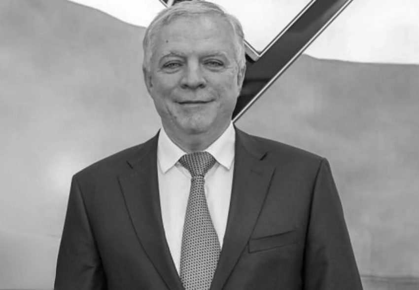 Вице-президент "Транснефти" погиб, выпав с 17-го этажа в Москве