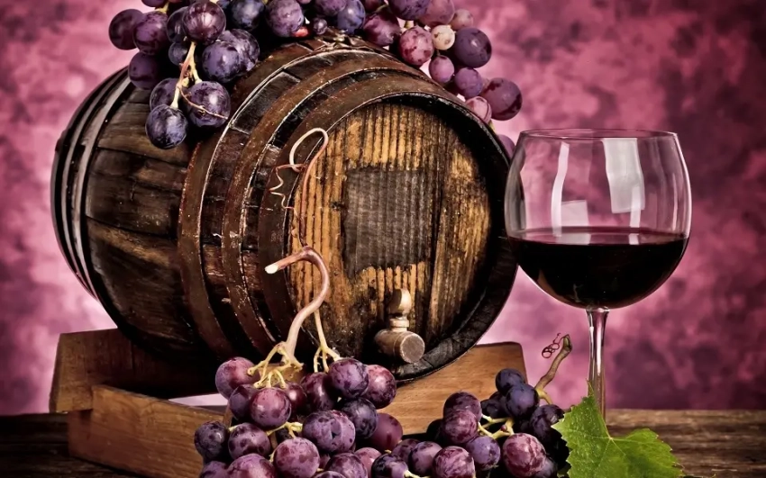 Вино из Молдавии: Россия выпьет всё. А если не выпьет, то переработает