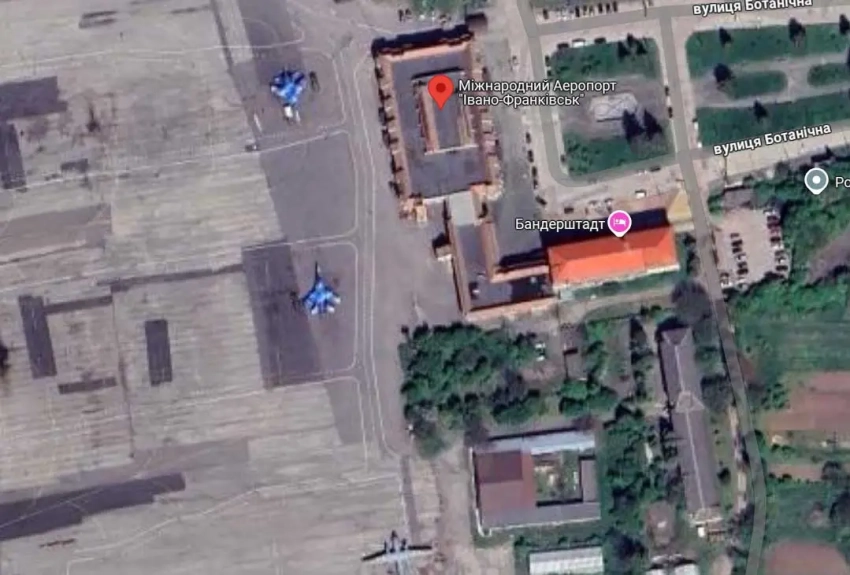 На момент удара «Кинжалом» по аэродрому Ивано-Франковска там находились боевые самолёты ВС ВСУ, соседняя Польша заявила о поднятии в воздух своей авиации