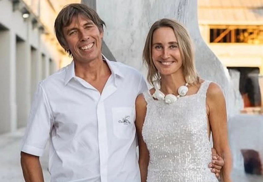 "Горжусь любимым поэтом". Оксана Бондаренко поддержала мужа Владимира Цыганова на вручении поэтической премии в Италии