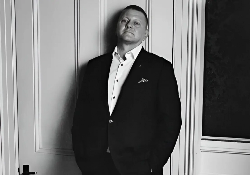 «У нас война, а он в костюме за 5000 фунтов»: украинцы негативно отреагировали на гламурные фото Залужного из Лондона