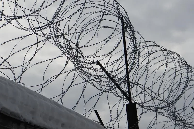 Подконтрольные Киеву власти Запорожской области объявили эвакуацию СИЗО и колоний на фоне наступления ВС РФ