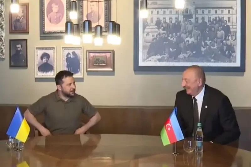 Азербайджан грозит России отменой моратория на поставки вооружений Украине